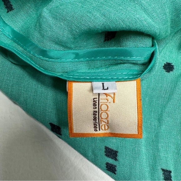 Fridaze linen Green Button-Up Women's Top size L - Picture 6 of 9